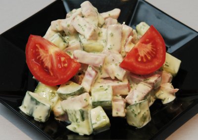 Schweinefleisch Salat